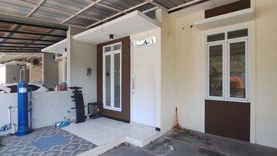 Rumah Minimalis area Taman Kopo Indah, Bandung, LT 72 m2