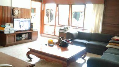 Jual Rumah Mewah LT 898 m2 Area Sayap Dago, Bandung