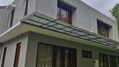 Hunian Elegan di Ciumbuleuit, Bandung, 2 KT, LT 408m²