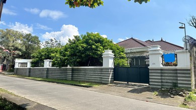 Jual Rumah Eksklusif Luas 1500 m2 Kawasan Cianjur, Cianjur