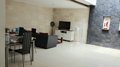 Promo Rumah di Cimahi, Bandung, LB 100m², Harga 1,65 Miliar