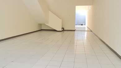 Ready to Use Ruko Bisnis di Holis Cigondewah Bandung dengan LB 180m2