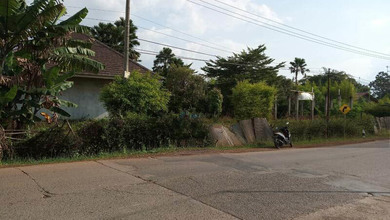 Tanah Komersial Pinggir Jalan Raya Area Sadang