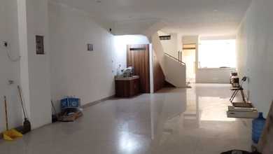 Ruko Mainroad Taman Kopo Indah Cocok untuk Toko, Klinik atau Cafe