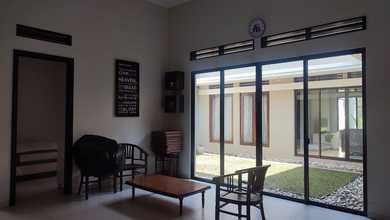 Jual Rumah Siap Tinggal di Kota Baru Parahyangan, Bandung, LT 487 m2