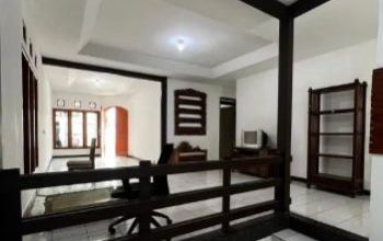 Rumah Area Luxury Tubagus Ismail, Bandung - Harga Menarik 3,5 Miliar
