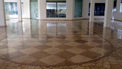 Gedung 4 Lantai di Sayap Sukajadi, Bandung