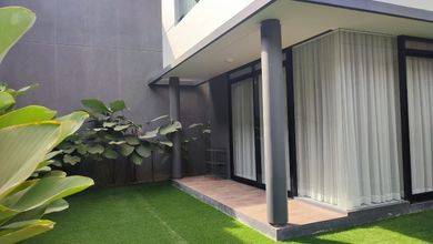 Rumah Eksklusif LT 290 m2, di Kota Baru Parahyangan, Bandung