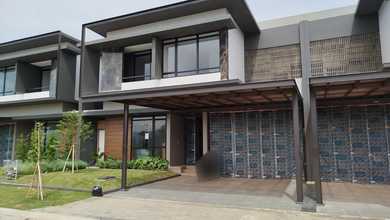 Penawaran Eksklusif, rumah Mewah di Kota Baru Parahyangan, Bandung, LB 265m²