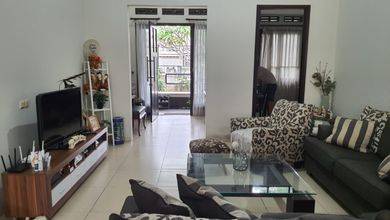 Rumah Premium Luas 570 Jual di Kota Baru Parahyangan, Bandung