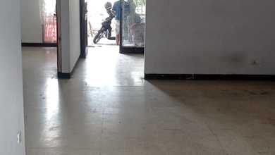 Rumah Prestisius di Kawasan Babakan Ciparay, Bandung, LB 200m², Harga 4,25 Miliar