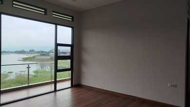 Rumah Area Premium Kota Baru Parahyangan, Bandung - Harga Menarik 11 Miliar