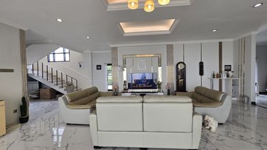 Kesempatan Eksklusif, rumah Prestisius di Geger Kalong, Bandung, LB 430m²