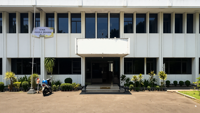 Disewakan Gedung Ruang Usaha Mainroad Surapati Ph Mustofa