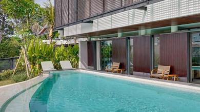 Villa Mewah Modern Tropis Strategis Open Space di Canggu, Bali