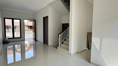 Jual Rumah Siap Tinggal di Buah Batu, Bandung, Luas 120 m2