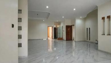 Ruko Luas Strategis di Batununggal Indah Bandung