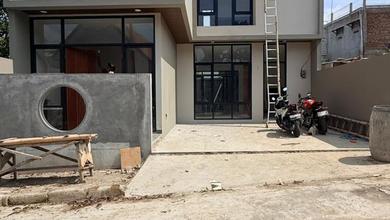 Rumah Siap Pakai di Area Setiabudi, Bandung, LT 117m²