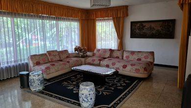 Rumah Minimalis area Dago, Bandung, Luas 726 m2