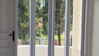 Kesempatan Eksklusif, rumah Prestisius di Cipaku, Bandung, LB 350m²