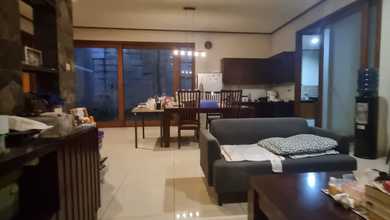 Jual Rumah Mewah Luas 350 m2 Kawasan Andir, Bandung