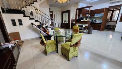 Rumah Area Luxury Mekar Wangi, Bandung - Harga Menarik 6,9 Miliar