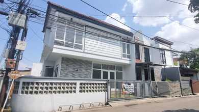 Rumah Eksklusif Luas 157 m2, di Leuwi Panjang, Bandung