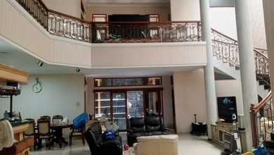 Rumah Elegan di Kopo, Bandung, 4 Kamar Tidur, LT 690m²