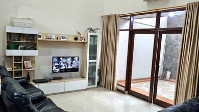 Dijual Rumah Nyaman di Cigondewah, Bandung - LT 189m²