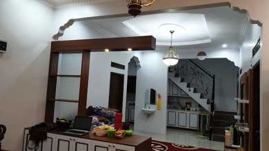 Kesempatan Rumah di Kiaracondong, Bandung, LB 240m², Harga 2,5 Miliar