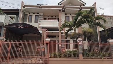 Rumah Area Luxury Mekar Wangi, Bandung - Harga Terbaik 4,75 Miliar