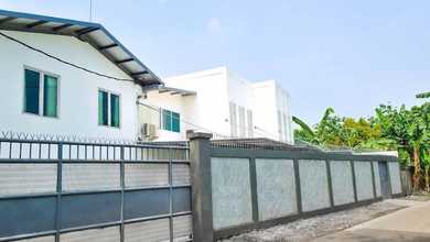 Siap Pakai Dijual Cepat Ruang Usaha di Ciater Kondisi Terawat