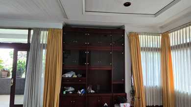 Hunian Elegan di Setiabudi, Bandung, 5 Kamar Tidur, LT 375m²