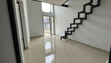 Rumah Siap Huni di Kawasan Taman Kopo Indah, Bandung, LT 72m²