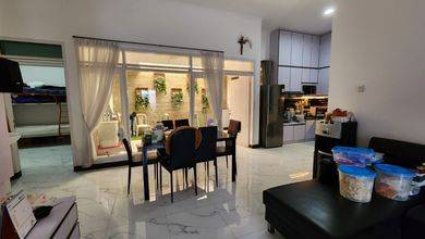 Jual Rumah Megah LT 180 m2 di Mekar Wangi, Bandung