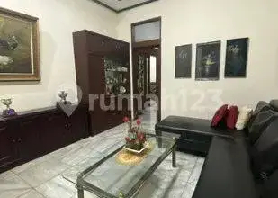 Jual Cepat Rumah Elit area Sayap Dago, Bandung, LT 755 m2