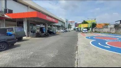 Dijual Ruko di Lokasi Premium Peluang Pasar Besar di Cinere Depok Unfurnished