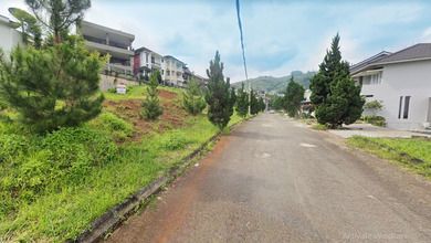 Tanah Favorit di Area Dago, Bandung, LT 346m²