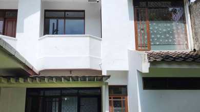 Penawaran Langka, rumah Mewah di Pasteur, Bandung, LB 220m²