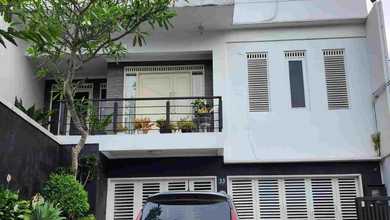 Hunian Mewah di Cigadung, Bandung, 5 Kamar Tidur, LT 427m²