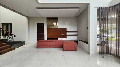 Dijual rumah Mewah di Cijerah, Bandung - LT 219m²