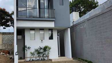 Kesempatan Rumah di Bandung Utara, Bandung, LB 140m², Harga 1,85 Miliar