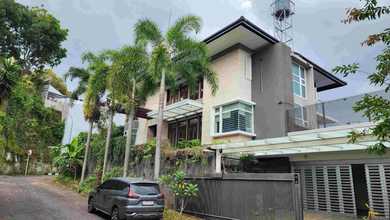 Kesempatan Langka, rumah Prestisius di Setra Duta, Bandung, LB 600m²