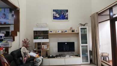 Jual Rumah Strategis di Taman Holis Indah, Bandung - LT 189m²