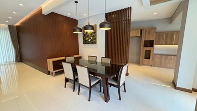 Rumah Mewah LT 480 m2, area Kota Baru Parahyangan, Bandung