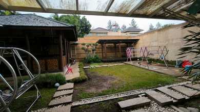 Kesempatan Langka, rumah Prestisius di Kota Baru Parahyangan, Bandung, LB 421m²