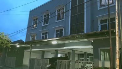 Jual Kosan 24 kamar full ada garasi mobil