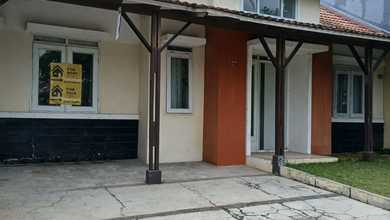 Rumah Sewa Murah Lokasi Kota Baru Parahyangan, Bandung, LB 126m²