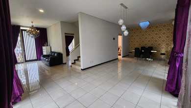 Rumah Sewaan Murah di Kota Baru Parahyangan, Bandung, 4 KT, Harga 130 Juta /tahun