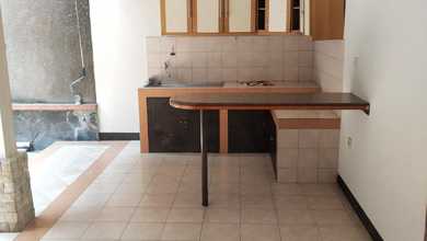 Rumah Megah Semi Furnished Daerah Strategis di Kota Baru Parahyangan